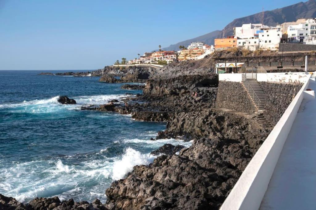 First Line Ocean View Studio Puerto de Santiago  Extérieur photo